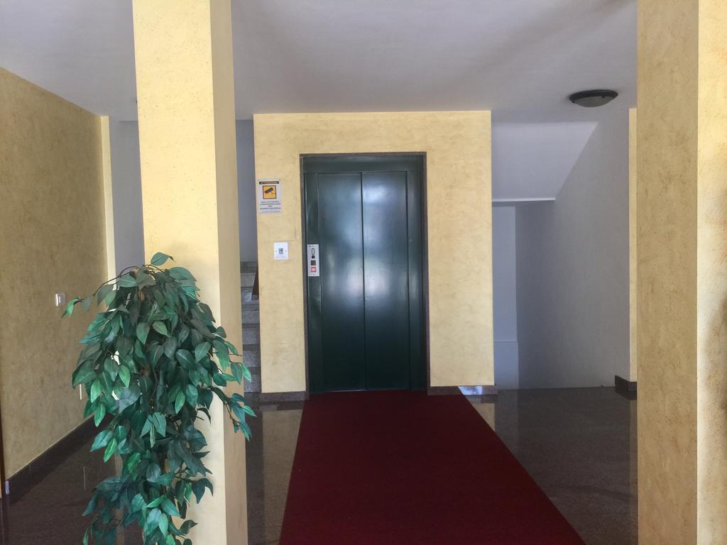 Bnbook Bilo Malpensa Gallarate Exteriör bild